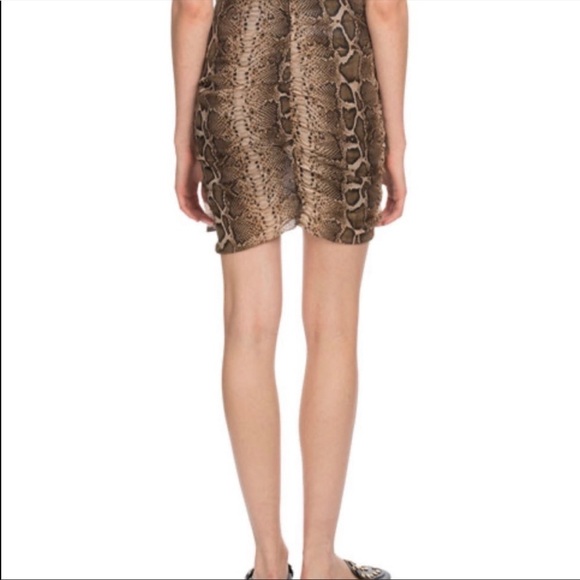 Isabel Marant snake print mini skirt - Picture 5 of 11